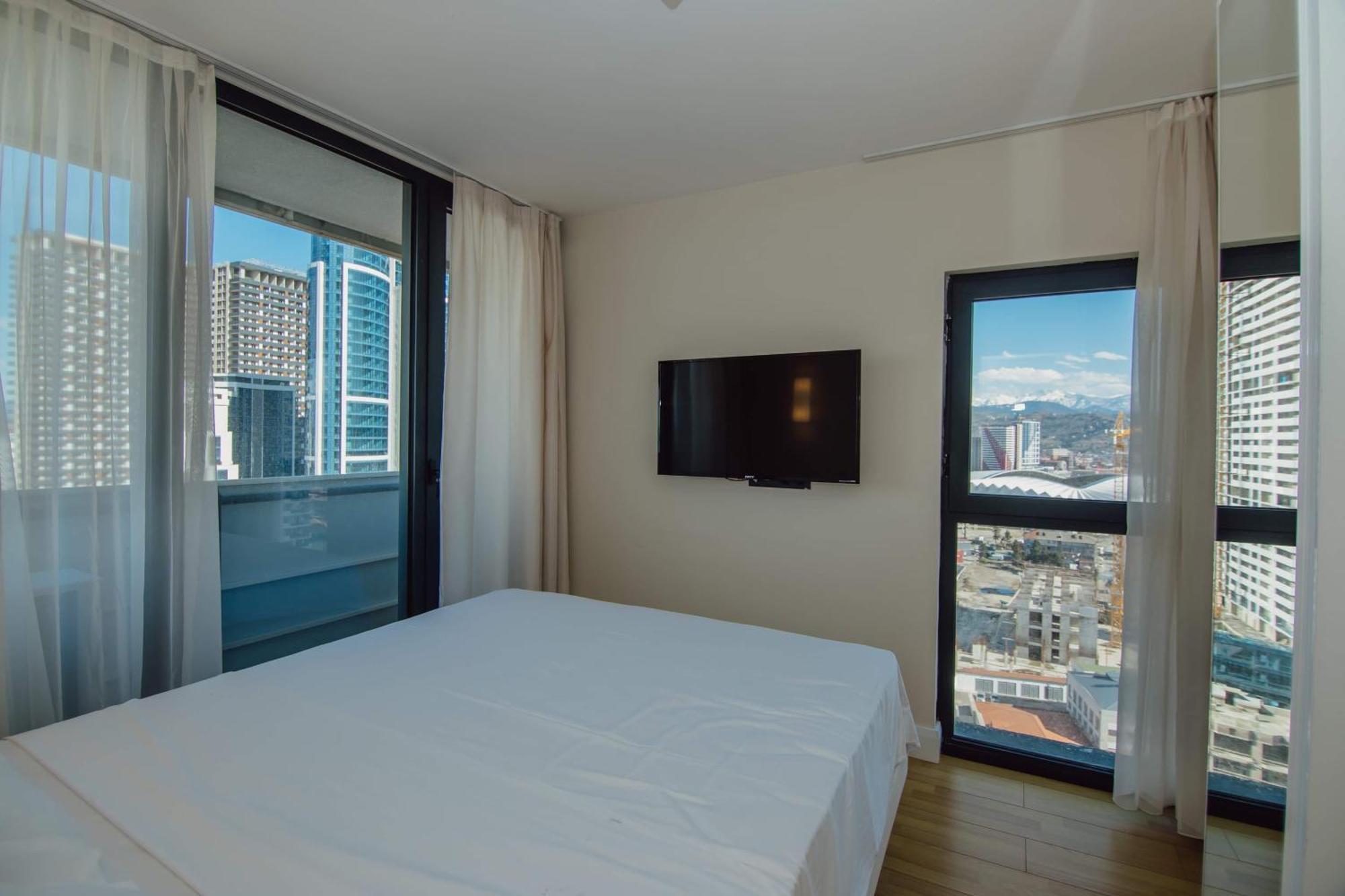 Luxury Beach Front Hotel Batumi Exterior foto